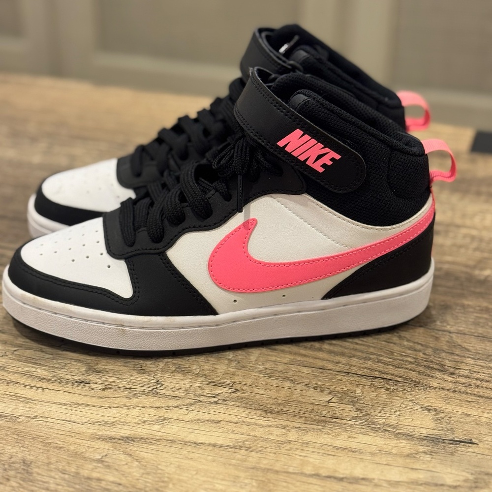 Nike Court Borough Mid GS Sneakers – Black White Pink - Picture 3 of 8